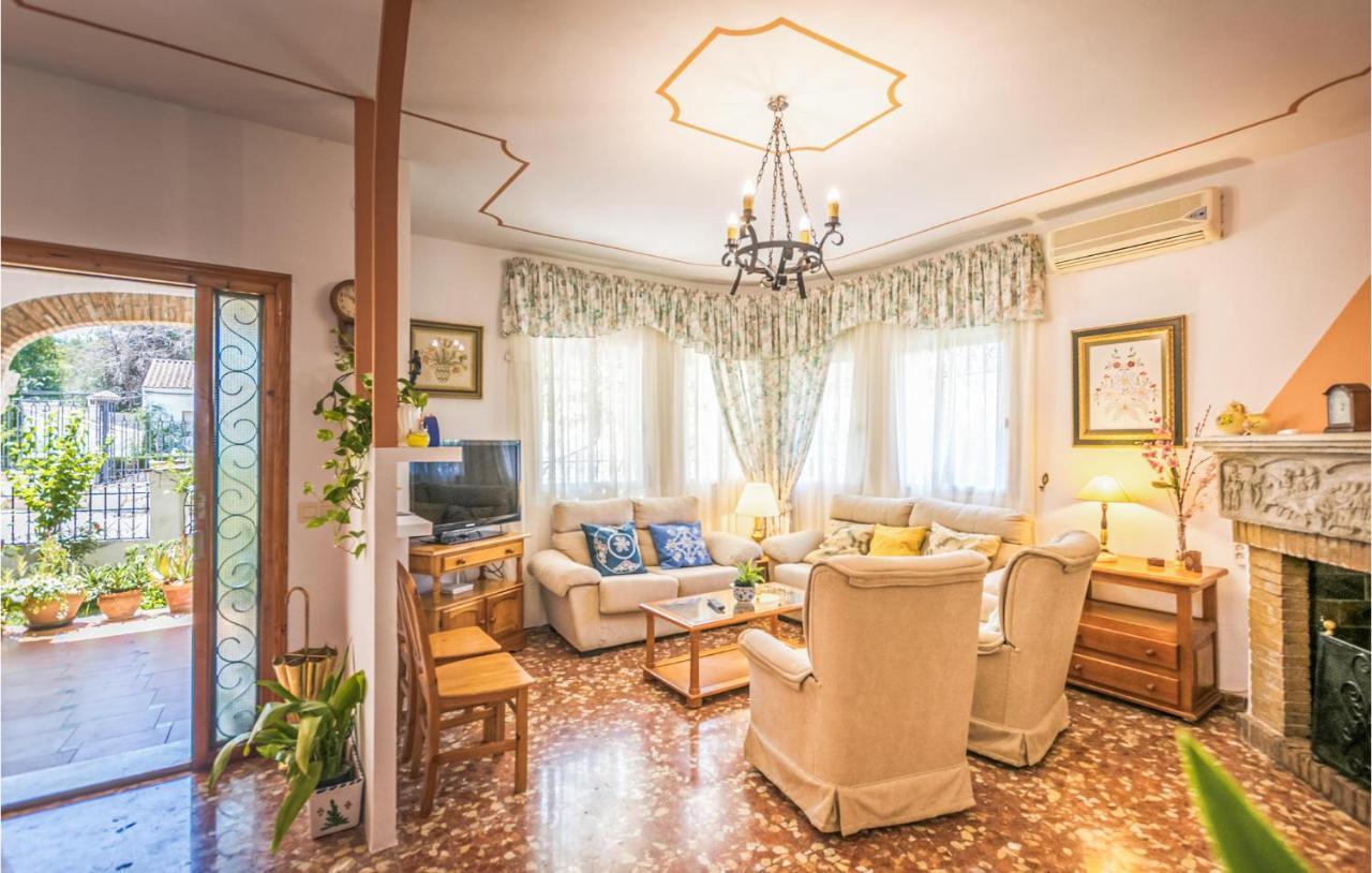 3 Bedroom Beautiful Home In Fuente Tojar Esterno foto